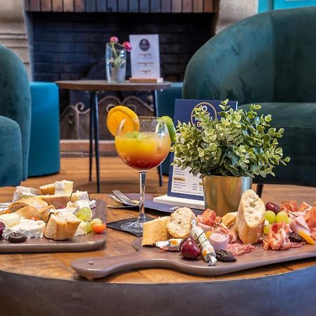 Sowell Hotels Le Beach 滨海图维列 外观 照片