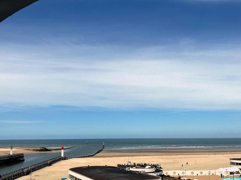 Sowell Hotels Le Beach 滨海图维列 外观 照片